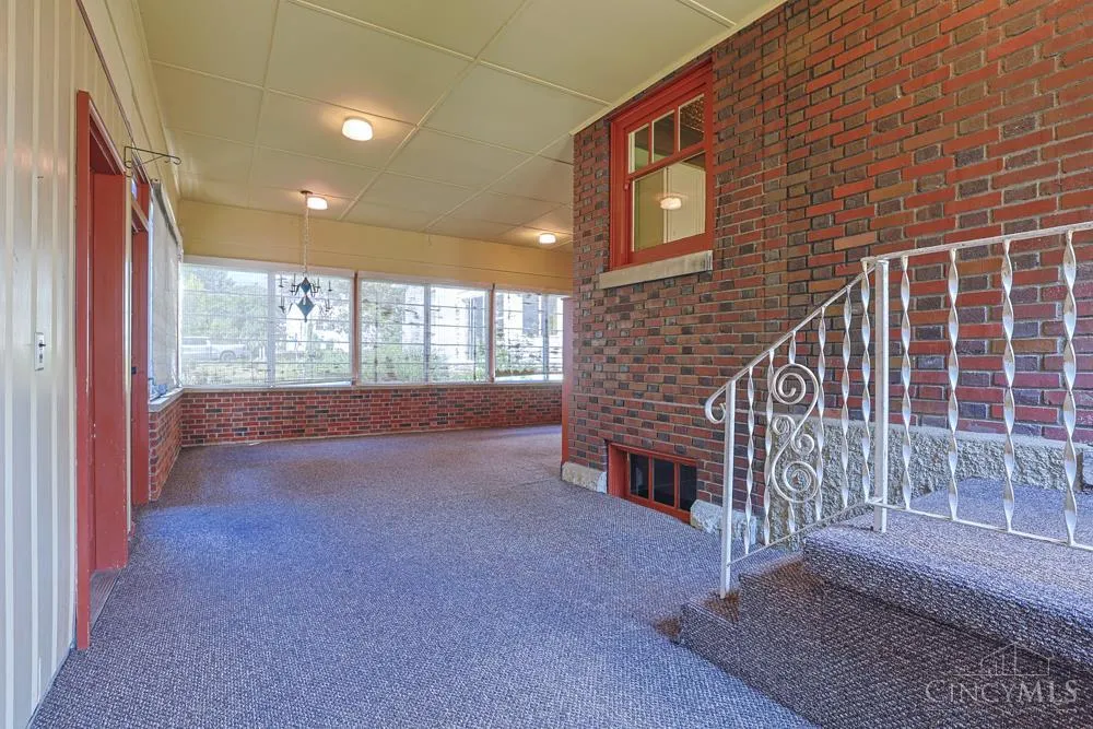 206 W Main Street Tipp City, OH 45371