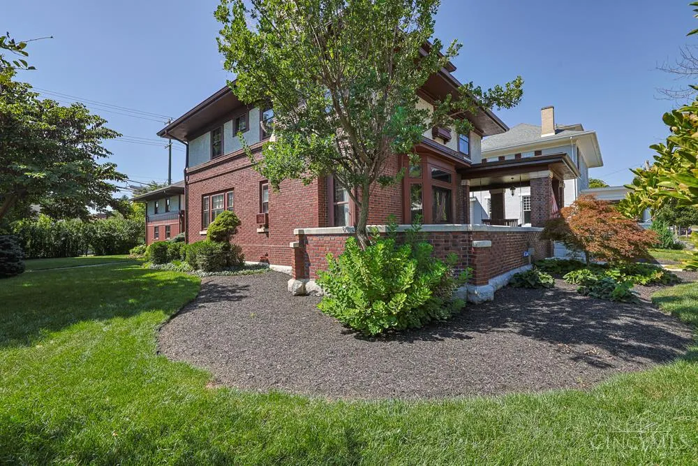 206 W Main Street Tipp City, OH 45371