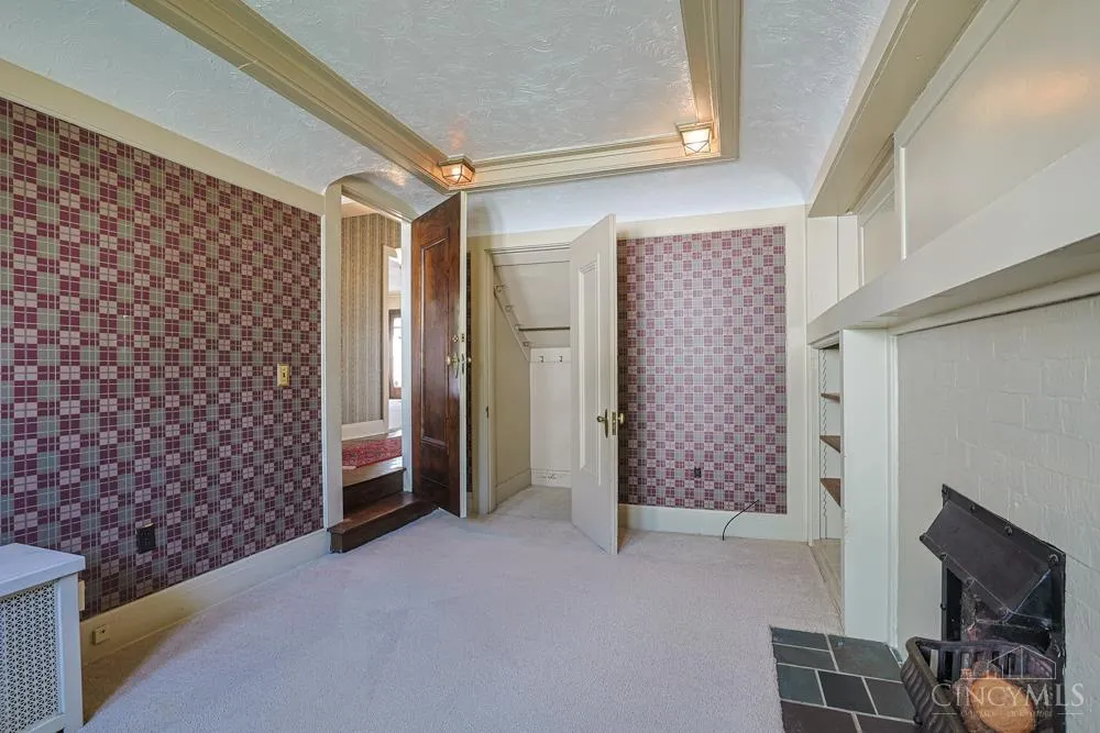 206 W Main Street Tipp City, OH 45371