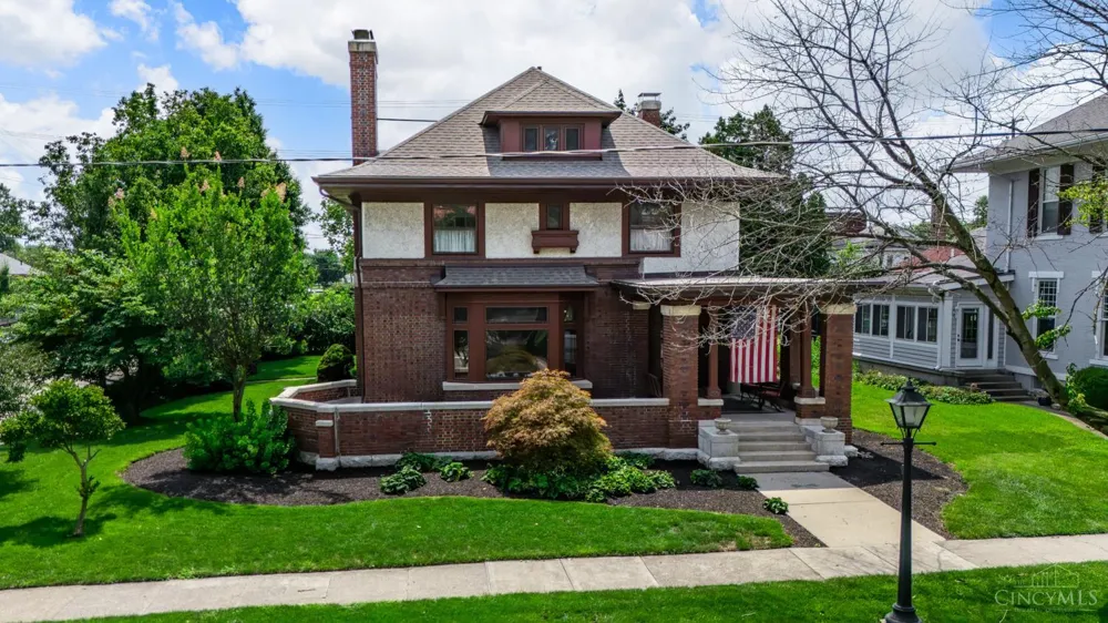 206 W Main Street Tipp City, OH 45371
