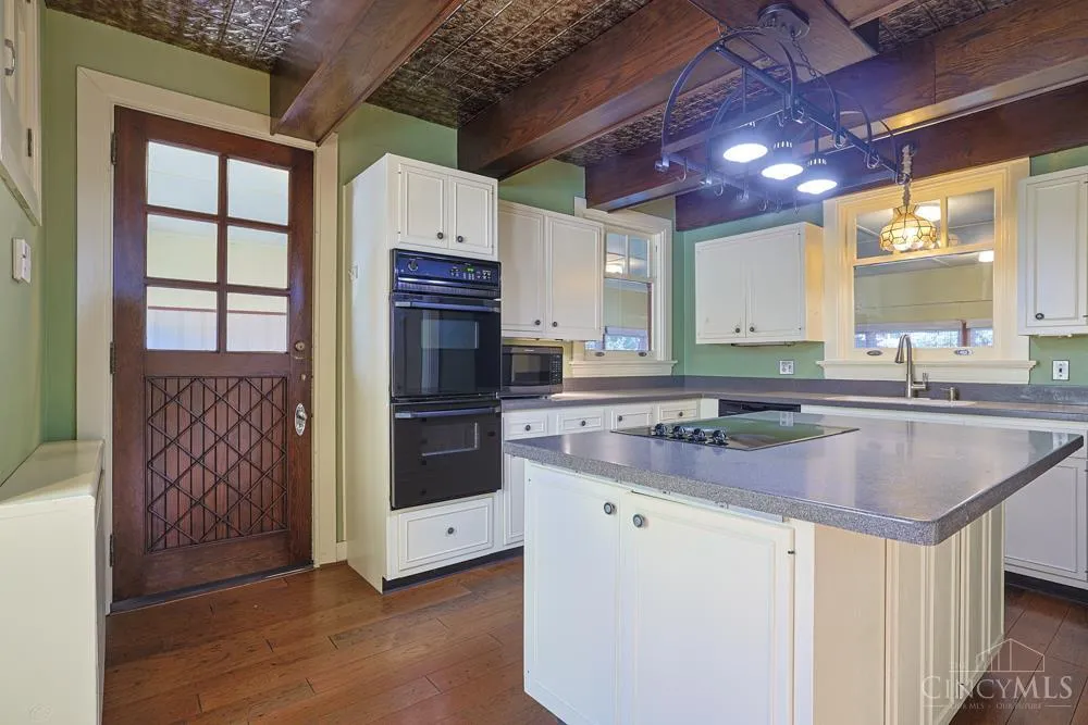 206 W Main Street Tipp City, OH 45371