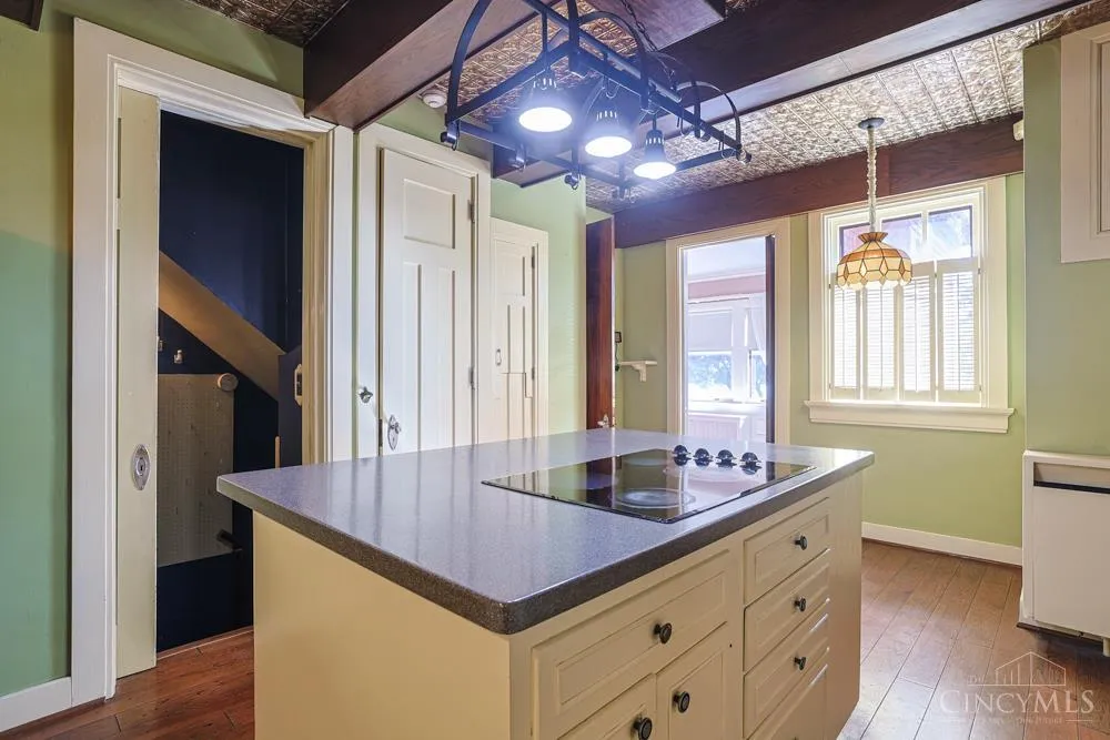 206 W Main Street Tipp City, OH 45371