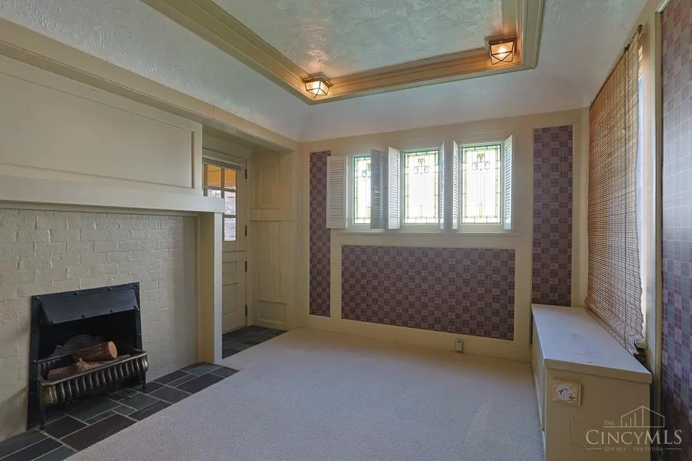 206 W Main Street Tipp City, OH 45371