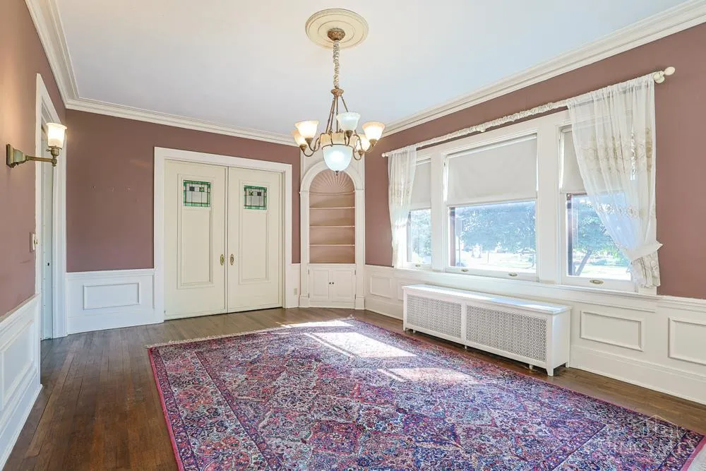 206 W Main Street Tipp City, OH 45371