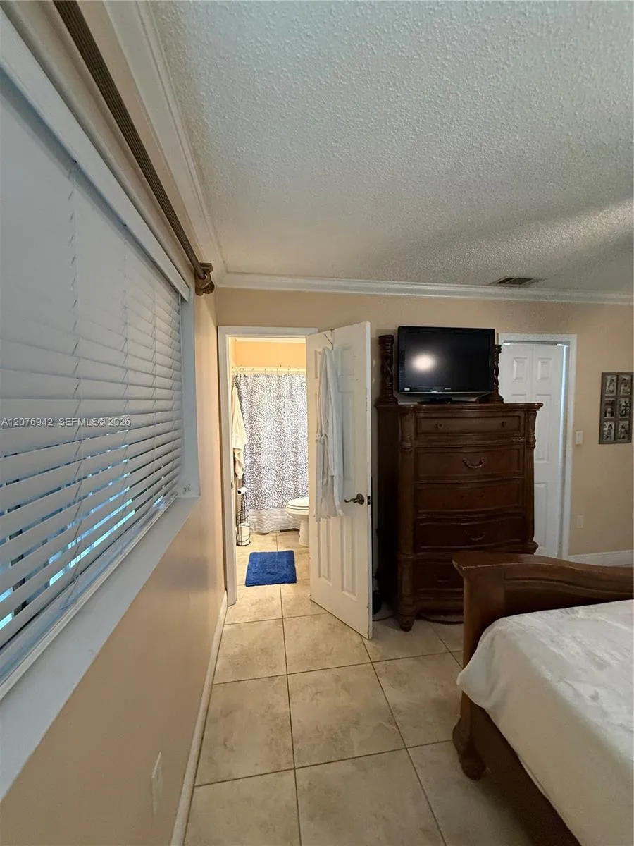 15465 SW 298th Ter Homestead, FL 33033