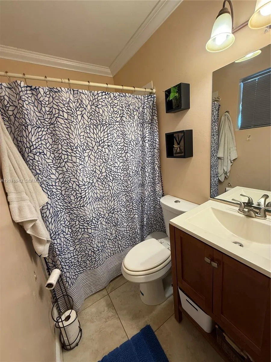 15465 SW 298th Ter Homestead, FL 33033