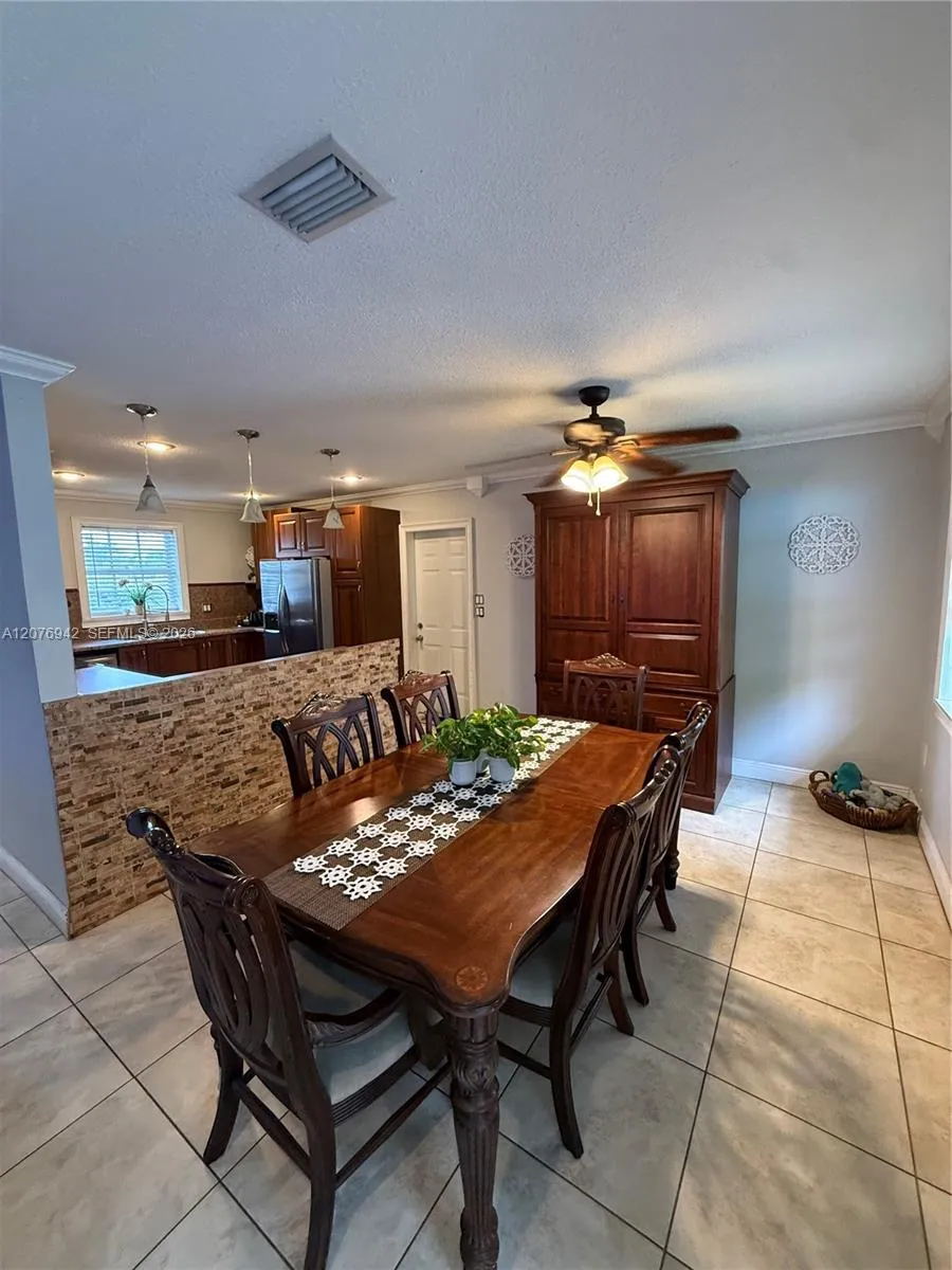 15465 SW 298th Ter Homestead, FL 33033