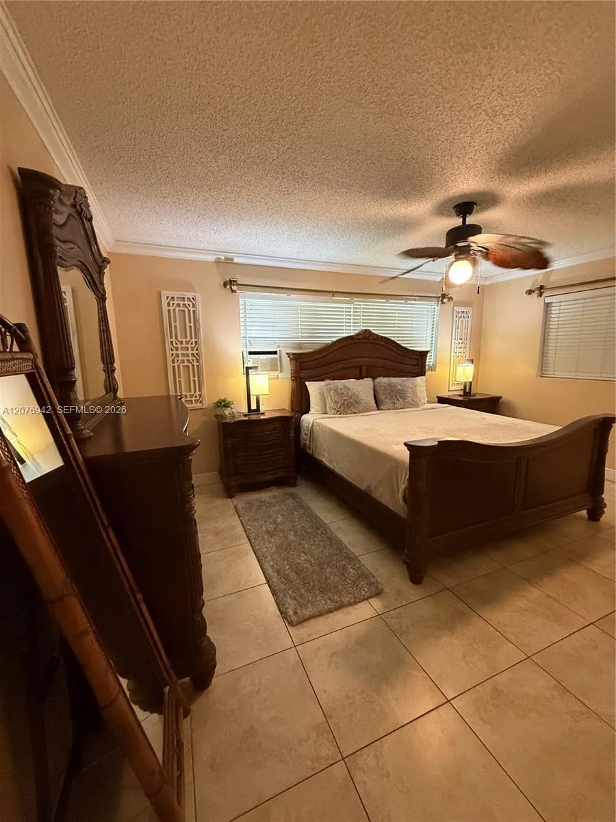 15465 SW 298th Ter Homestead, FL 33033