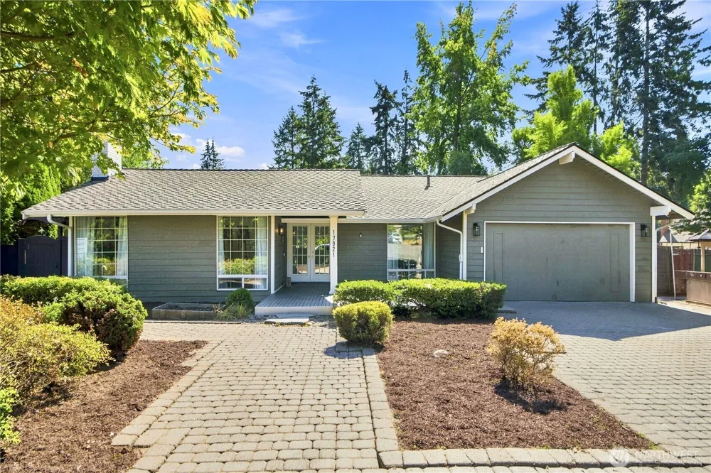 17921 NE 27th Street Redmond, WA 98052