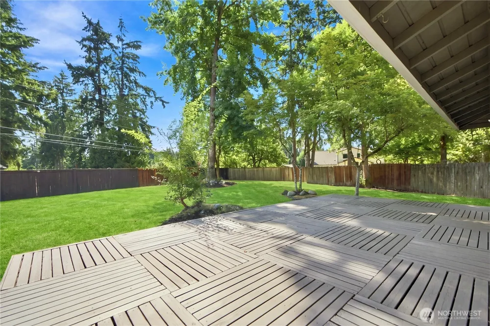 17921 NE 27th Street Redmond, WA 98052
