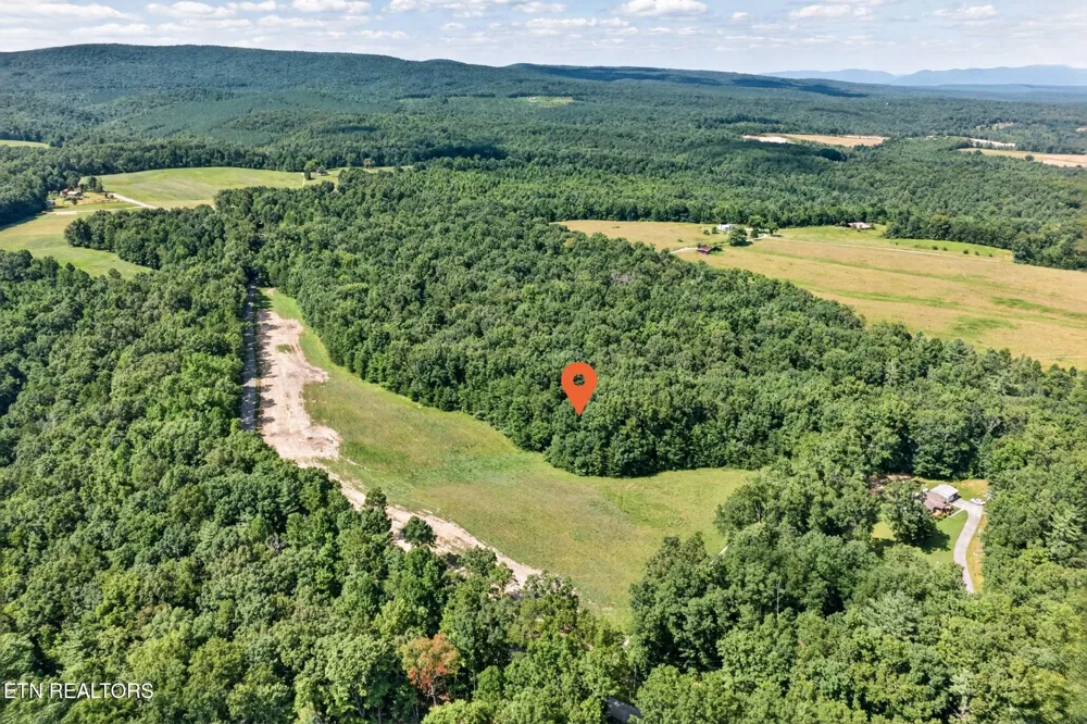 16 Smith Mountain Rd Rockwood, TN 37854