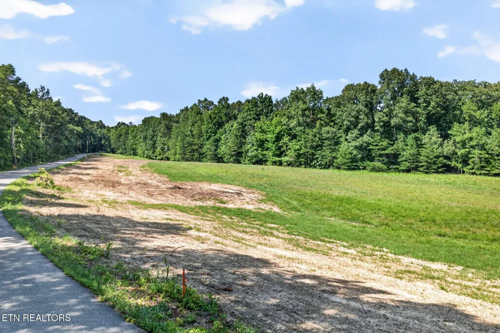 16 Smith Mountain Rd Rockwood, TN 37854