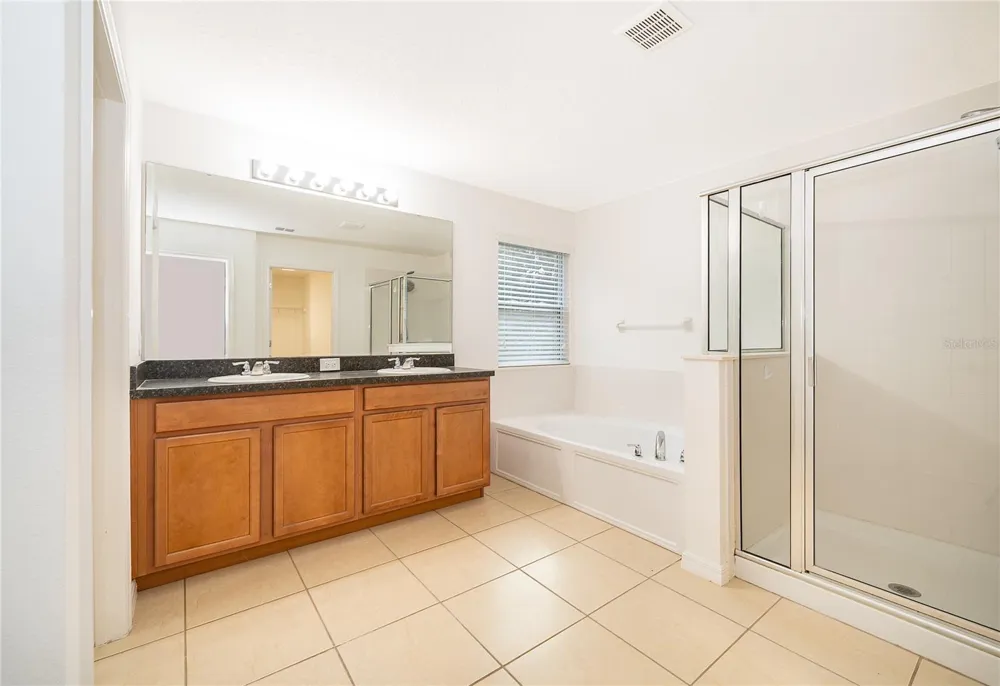 891 CAVAN DRIVE Apopka, FL 32703