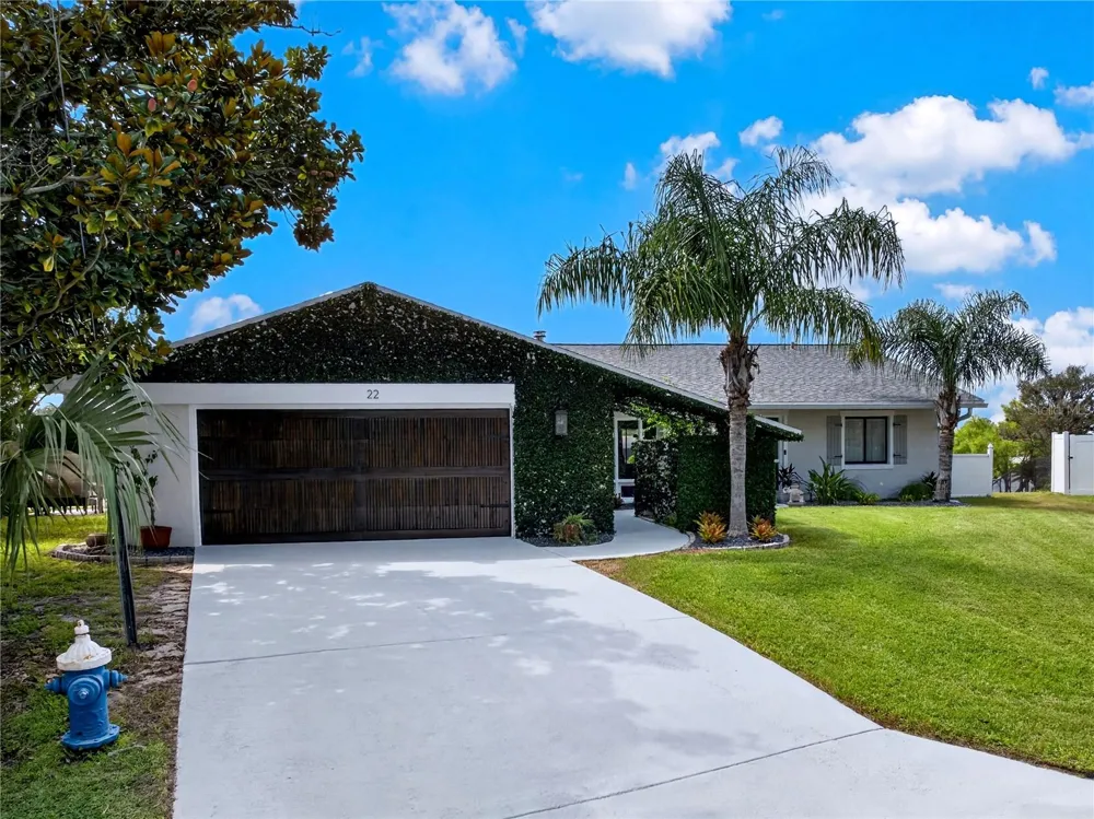 22 COTTONTON COURT Palm Coast, FL 32137