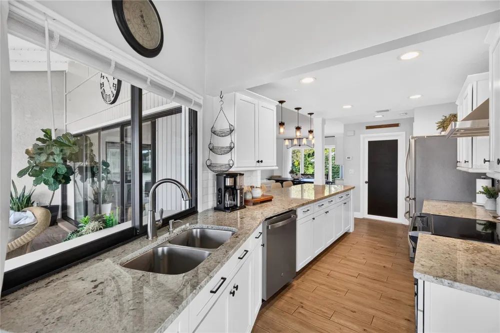 22 COTTONTON COURT Palm Coast, FL 32137