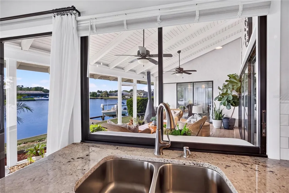 22 COTTONTON COURT Palm Coast, FL 32137
