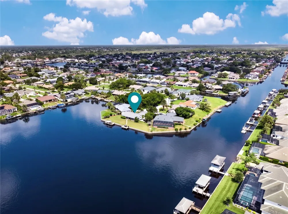 22 COTTONTON COURT Palm Coast, FL 32137