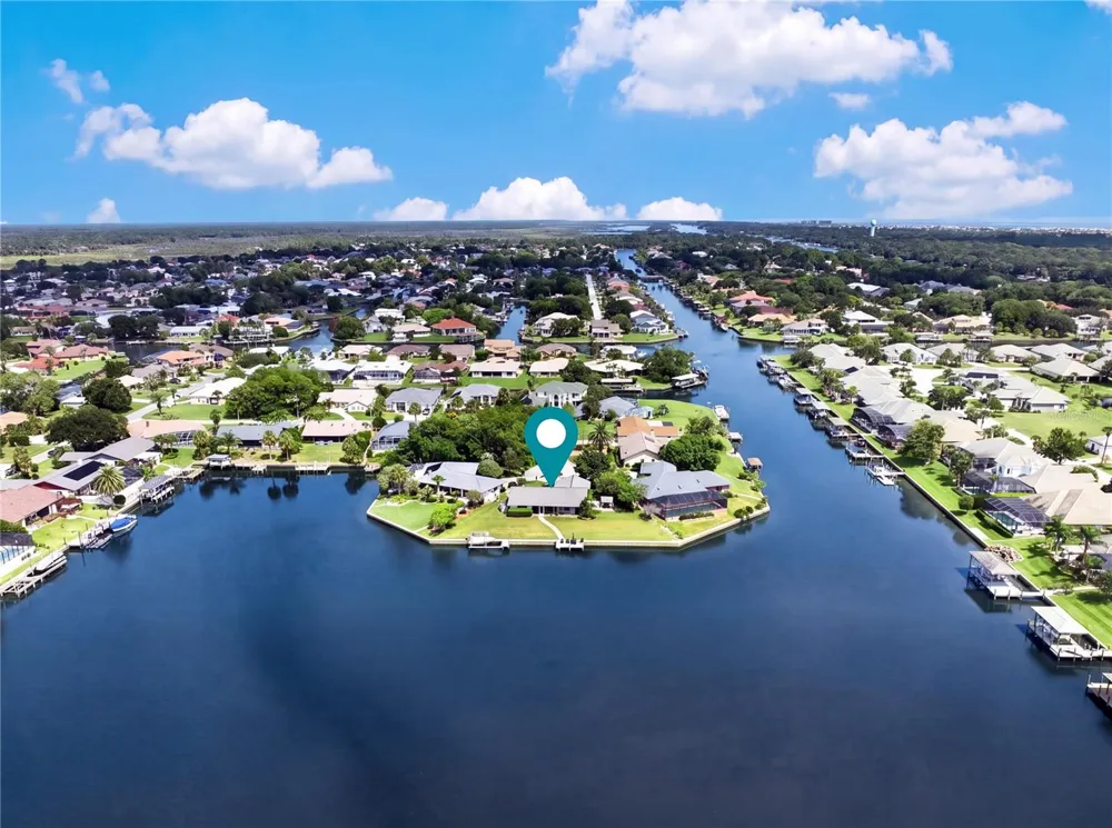 22 COTTONTON COURT Palm Coast, FL 32137