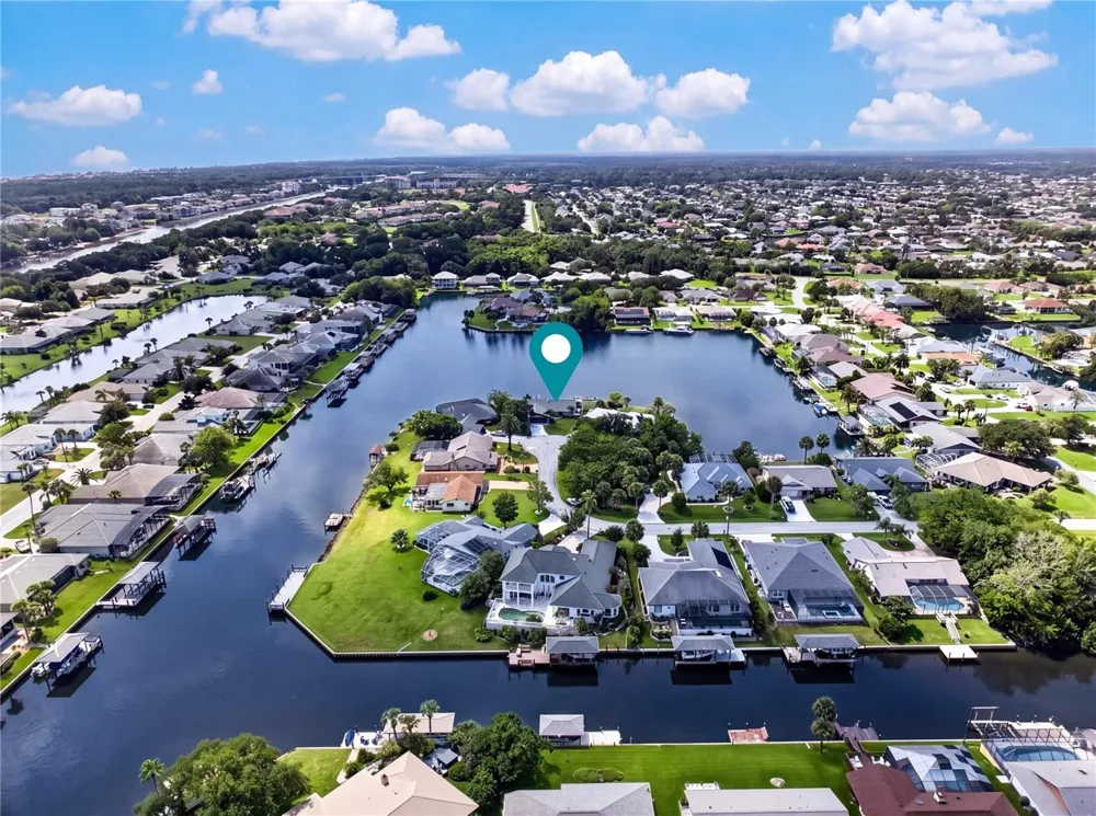22 COTTONTON COURT Palm Coast, FL 32137