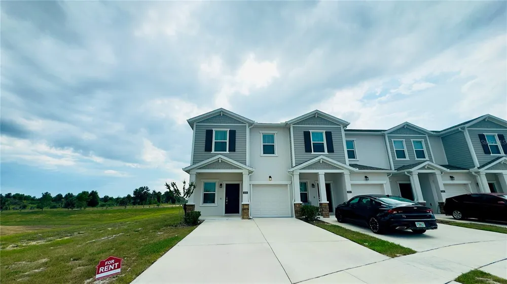 3255 LAURENT LOOP Davenport, FL 33837