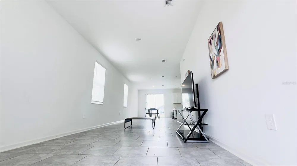 3255 LAURENT LOOP Davenport, FL 33837