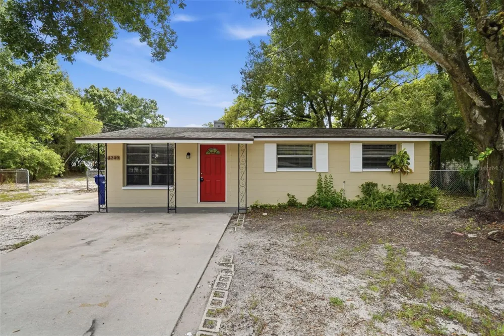 3209 45TH STREET Tampa, FL 33605
