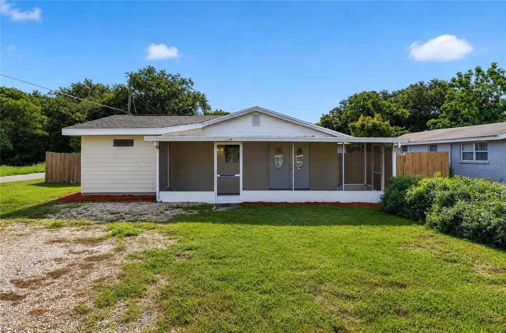 3104 STEWART STREET Lakeland, FL 33803