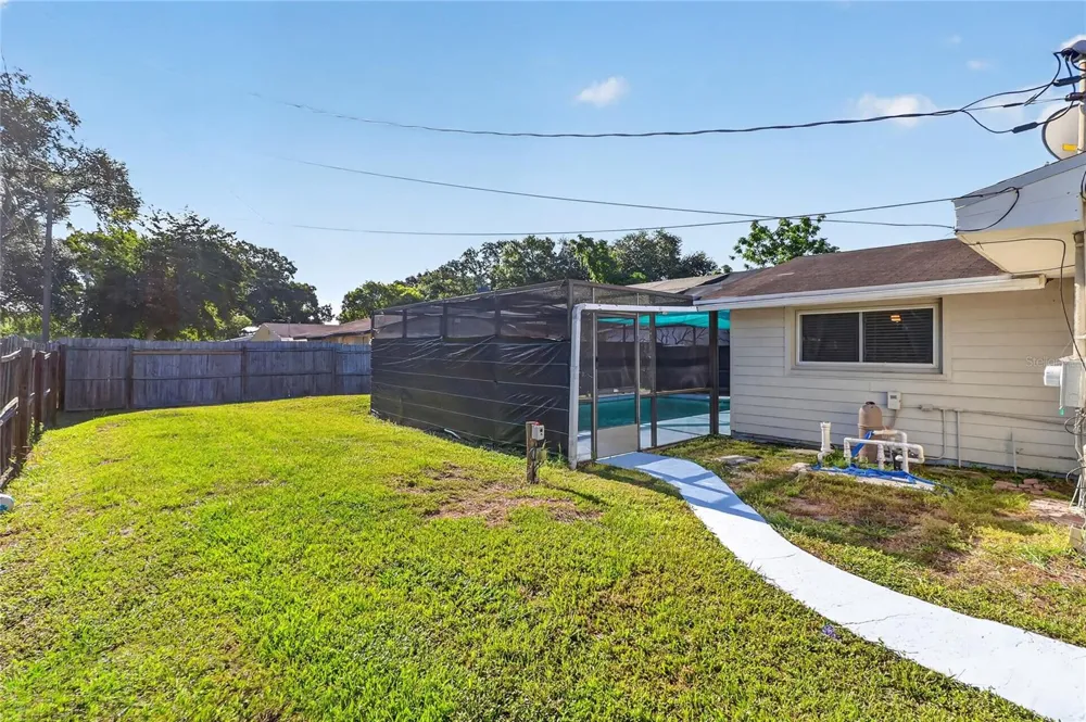 3104 STEWART STREET Lakeland, FL 33803