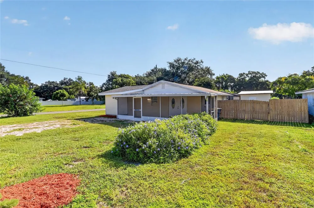 3104 STEWART STREET Lakeland, FL 33803