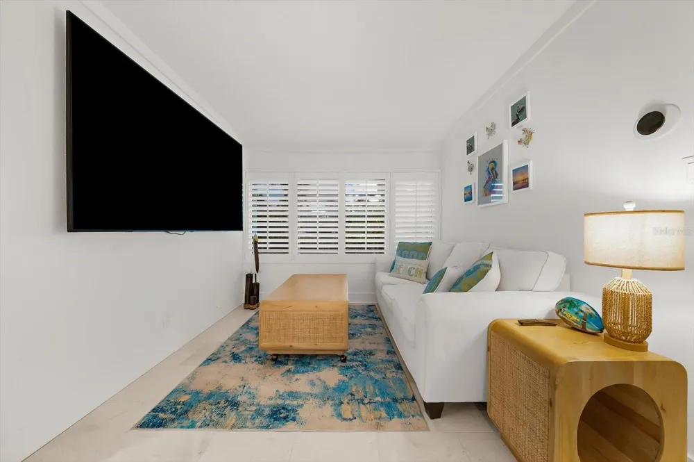 751 MANDALAY AVENUE Clearwater Beach, FL 33767