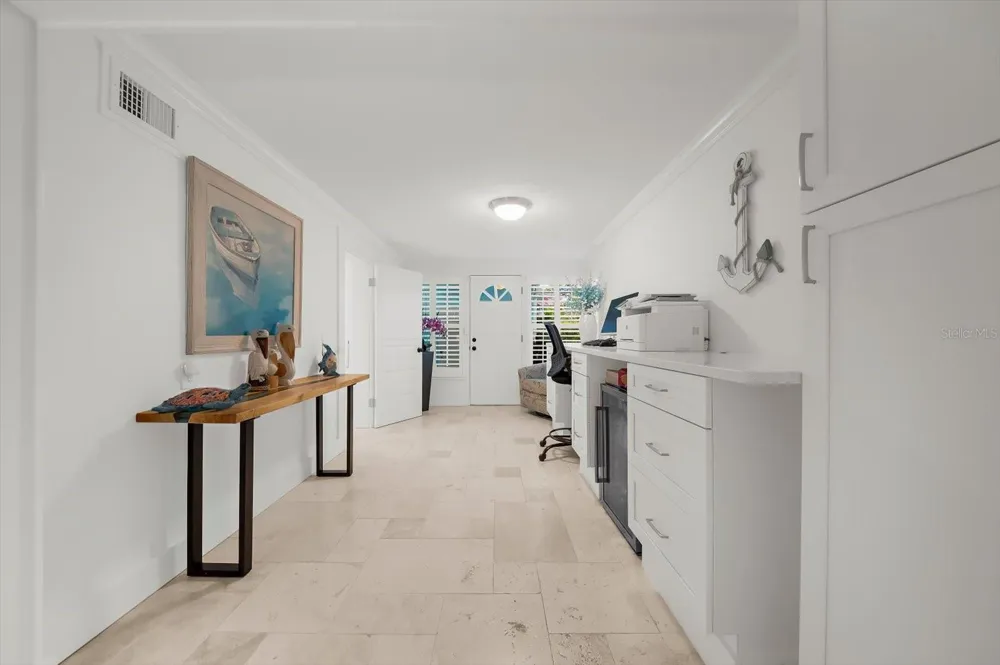 751 MANDALAY AVENUE Clearwater Beach, FL 33767