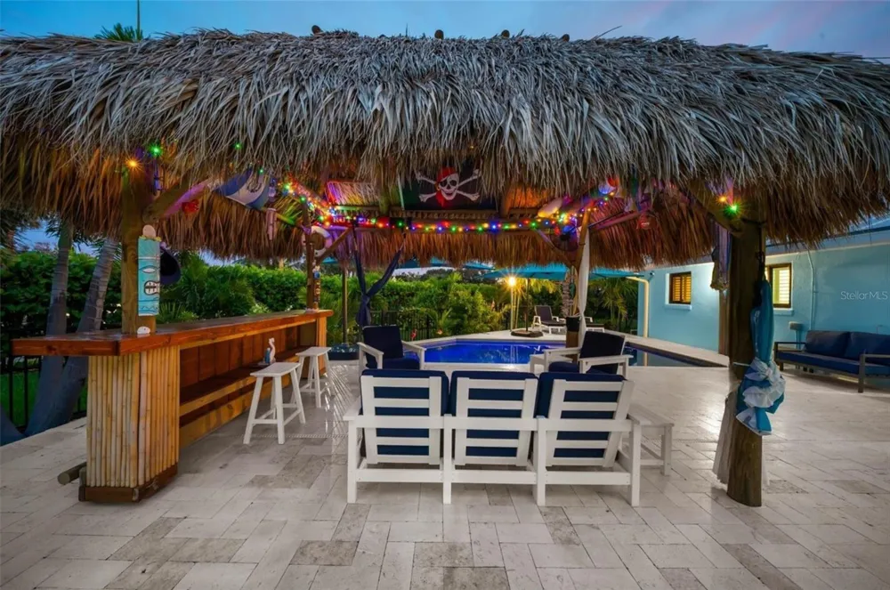751 MANDALAY AVENUE Clearwater Beach, FL 33767