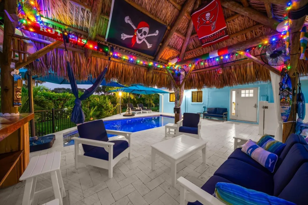751 MANDALAY AVENUE Clearwater Beach, FL 33767