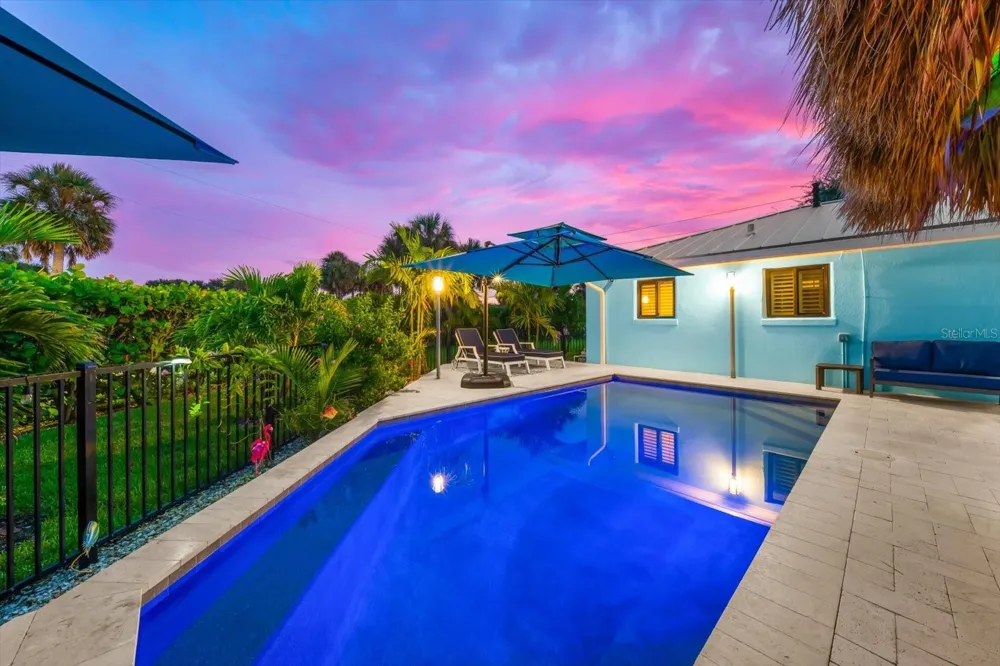 751 MANDALAY AVENUE Clearwater Beach, FL 33767