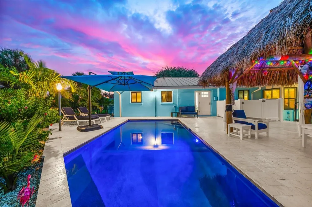 751 MANDALAY AVENUE Clearwater Beach, FL 33767