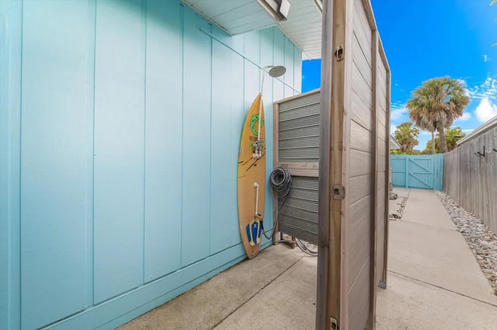 751 MANDALAY AVENUE Clearwater Beach, FL 33767