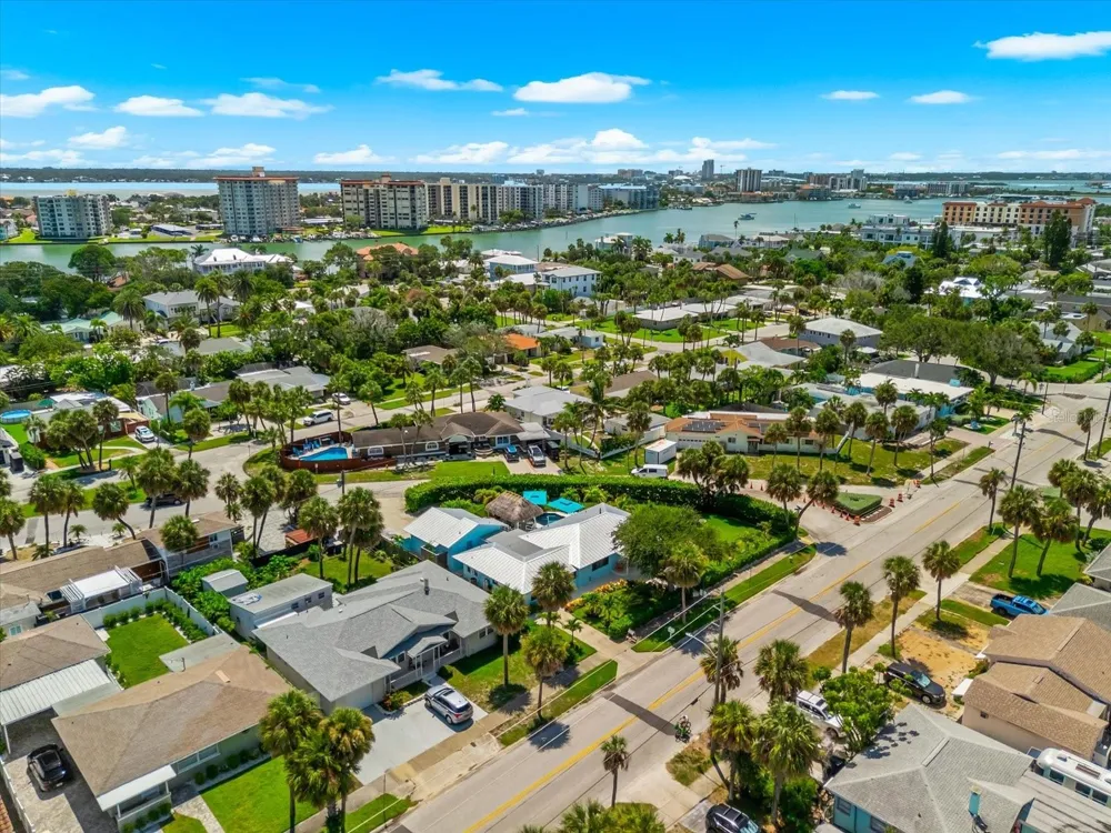 751 MANDALAY AVENUE Clearwater Beach, FL 33767
