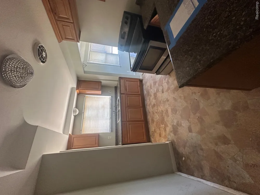 24991 Joy Road Dearborn Heights City, MI 48127