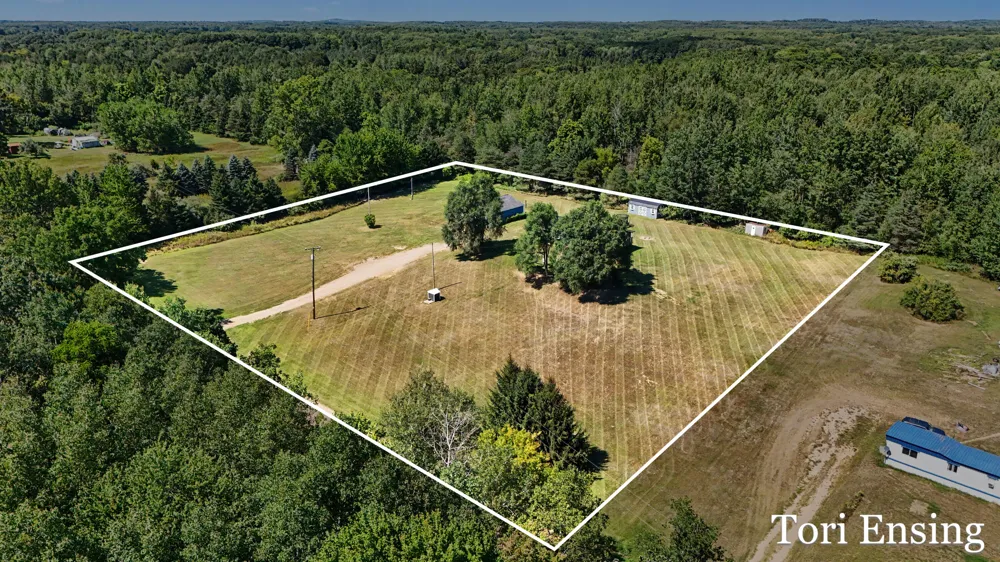 3501 E Evergreen Road SE Evergreen Township, MI 48888