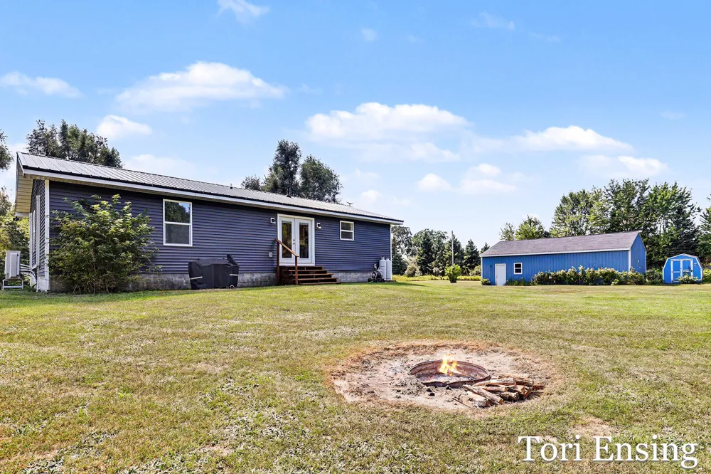 3501 E Evergreen Road SE Evergreen Township, MI 48888