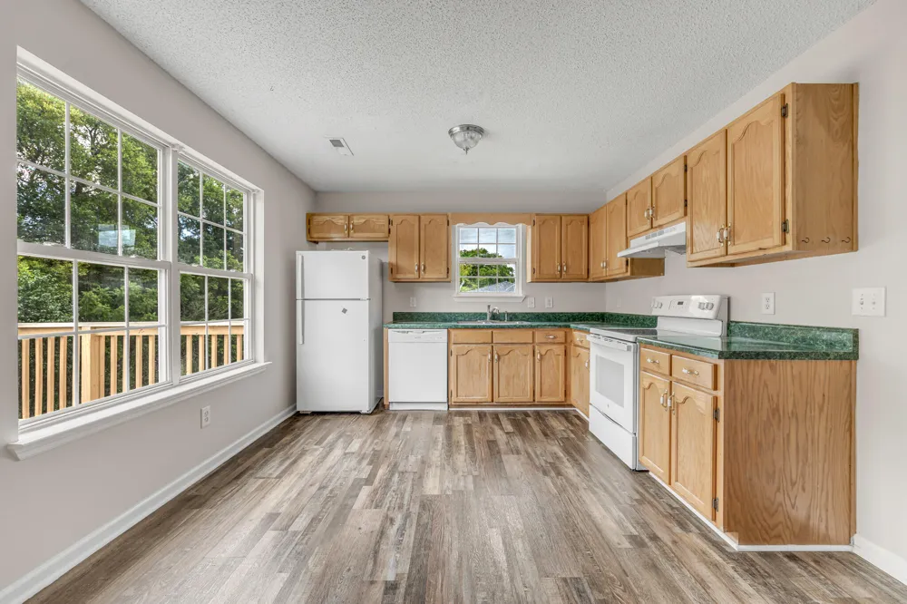 129 Apple Valley Court NE Charleston, TN 37310