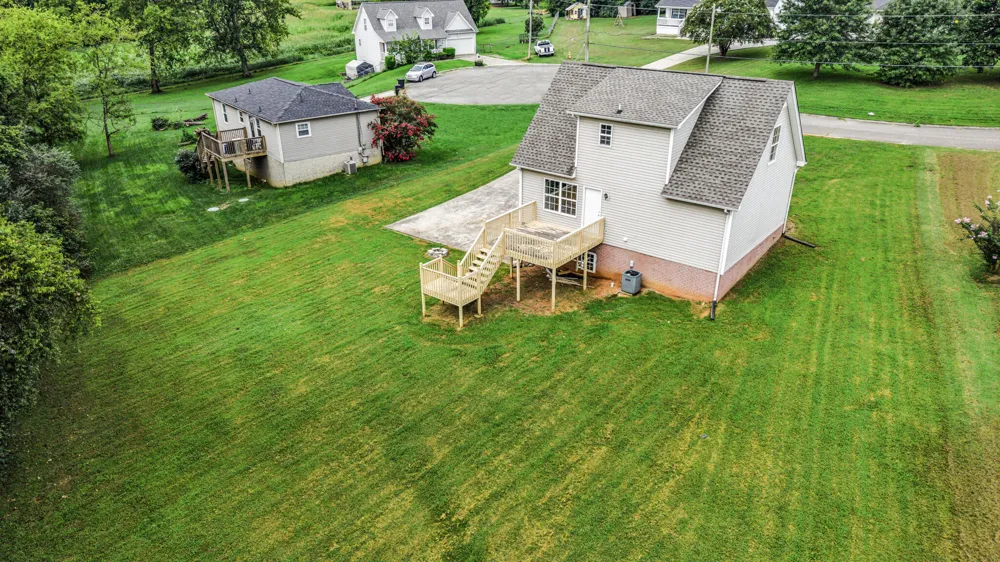 129 Apple Valley Court NE Charleston, TN 37310