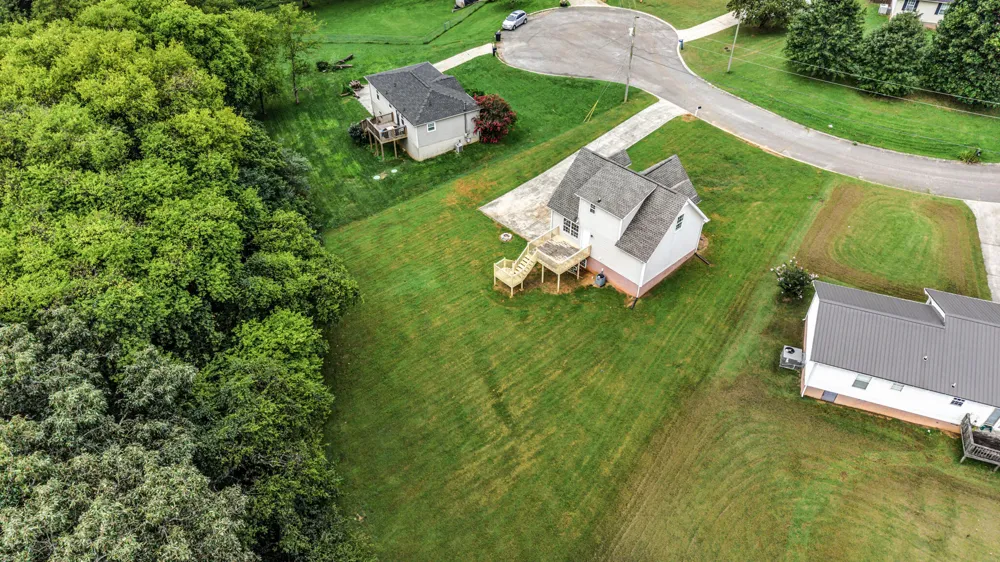 129 Apple Valley Court NE Charleston, TN 37310