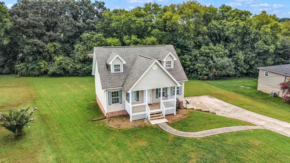 129 Apple Valley Court NE Charleston, TN 37310