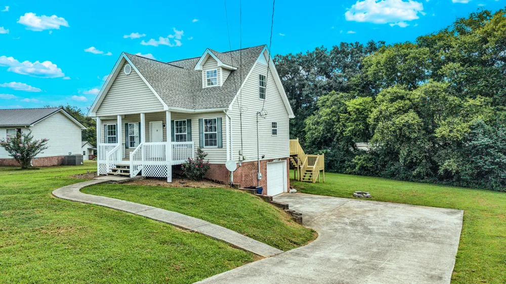 129 Apple Valley Court NE Charleston, TN 37310
