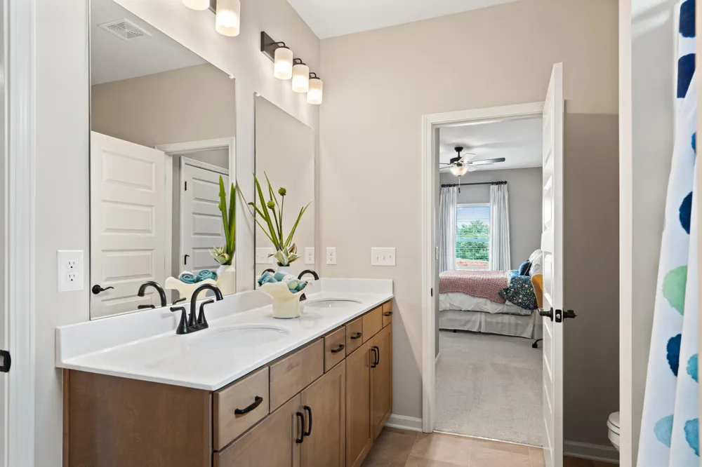 8392 Harbour Chase Loop Ooltewah, TN 37363