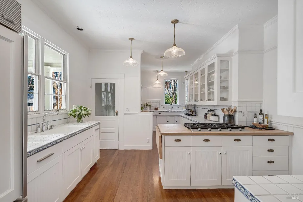 1651 Spring Mountain Road St. Helena, CA 94574