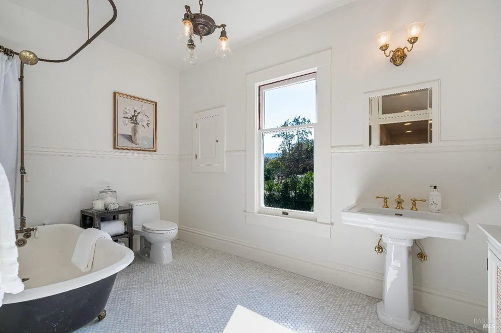 1651 Spring Mountain Road St. Helena, CA 94574