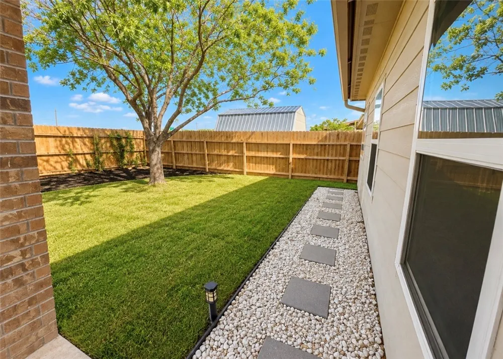 322 Pacific Drive Portland, TX 78374