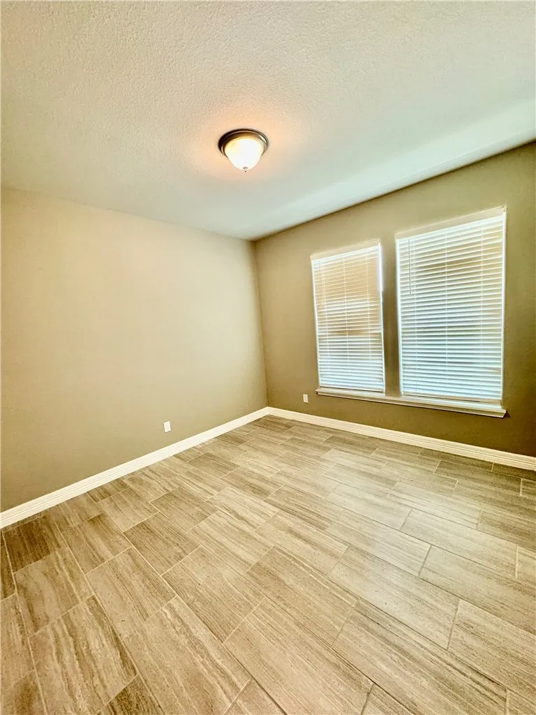 7506 Granite Drive Corpus Christi, TX 78414